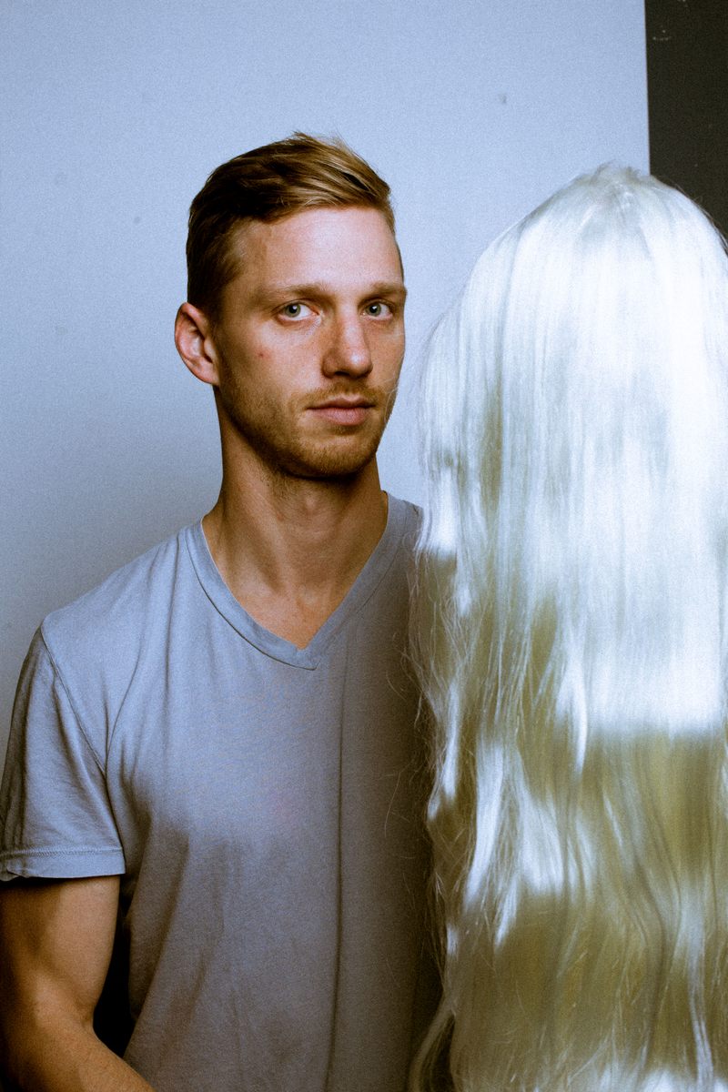 Illustration for article titled SIA (AND OTHERS)